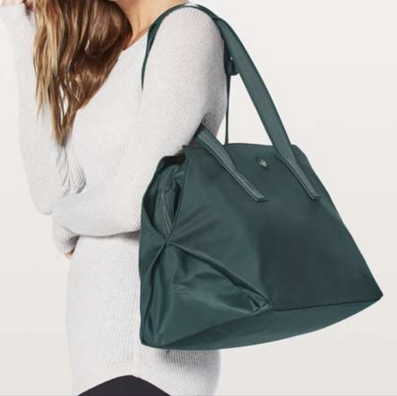 Lululemon Go Getter Bag 2.0 25L Shadow Teal - Picture 1 of 8